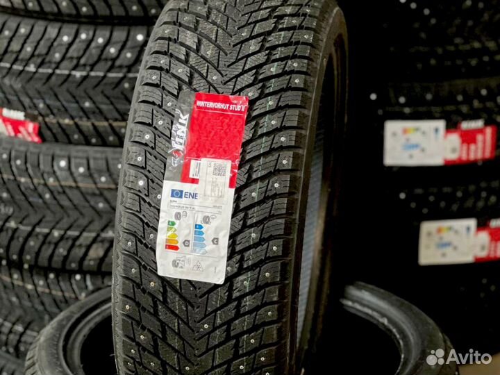 iLink Wintervorhut Stud II 245/45 R20 111T