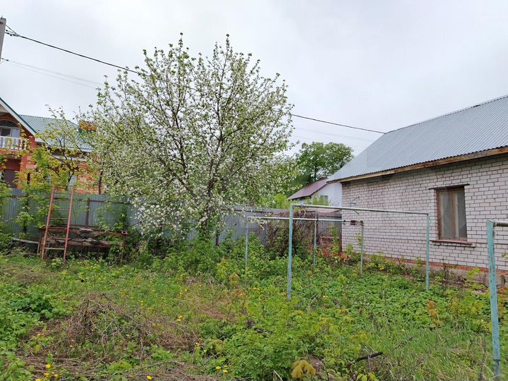 Дом 105,5 м² на участке 10,02 га