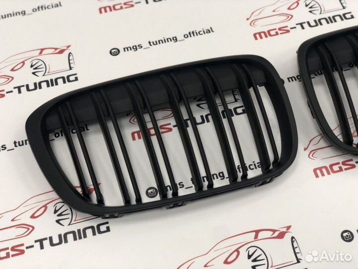 Решетка BMW X1 F48 в стиле Х1 М черный мат