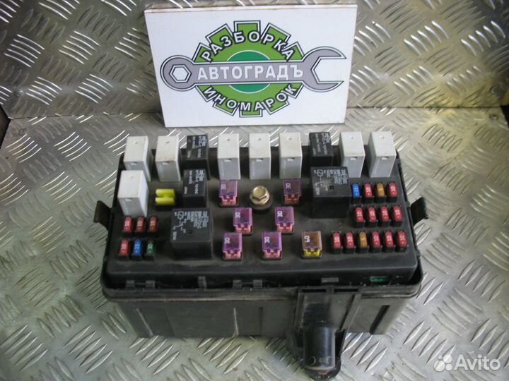 Блок предохранителей Chery Tiggo T11 2.0 136л.с