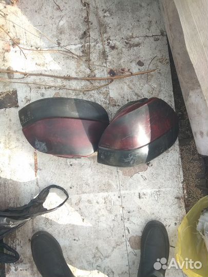 Стопы задние Subaru Legacy BG3 BG5