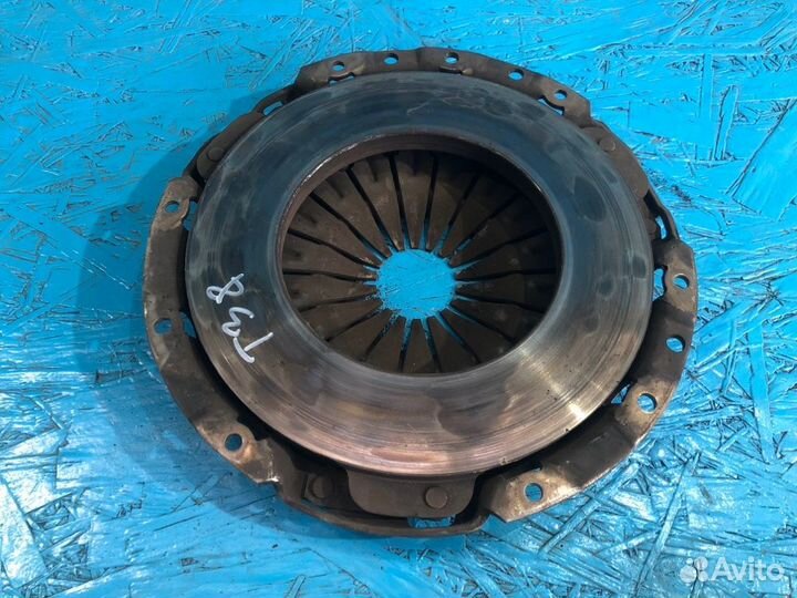 Корзина сцепления Toyota Hilux Pick Up