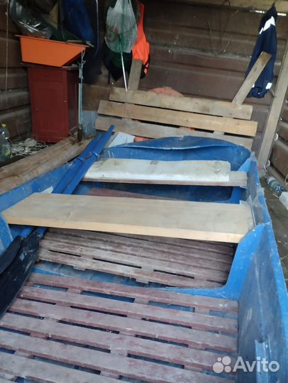 Лодка дюралевая