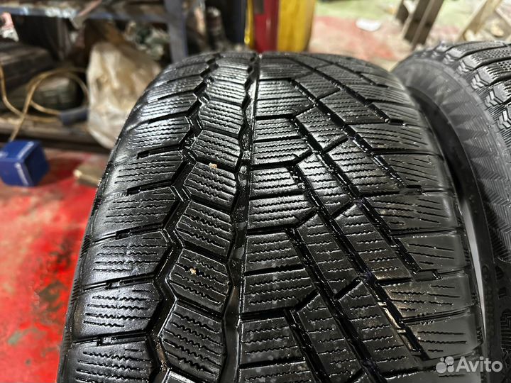 Gislaved Soft Frost 200 245/45 R19