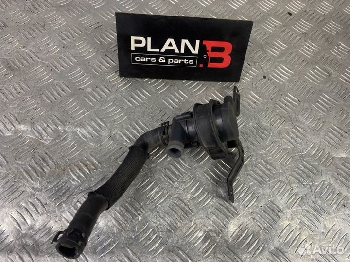 Насос водяной (помпа) Volkswagen Golf MK6 CAV