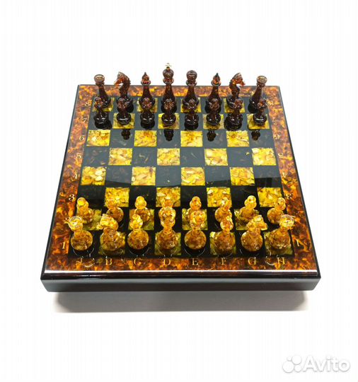 Шахматы янтарные