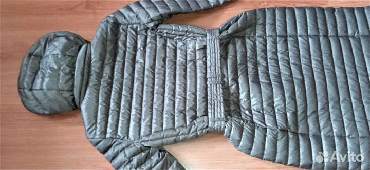 Esprit пальто пуховик 44р на поясе с капюшоном