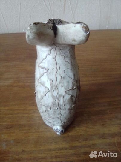 Заяц фигурка