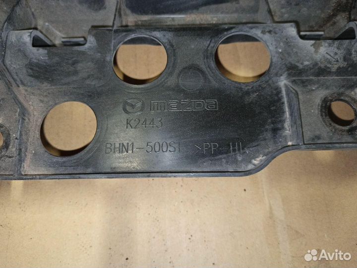 Планка кассеты радиаторов нижняя Mazda 3 BM 2016
