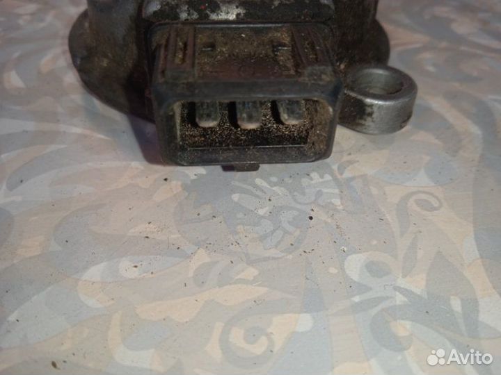 Датчик Холла Volkswagen Golf 4 2003