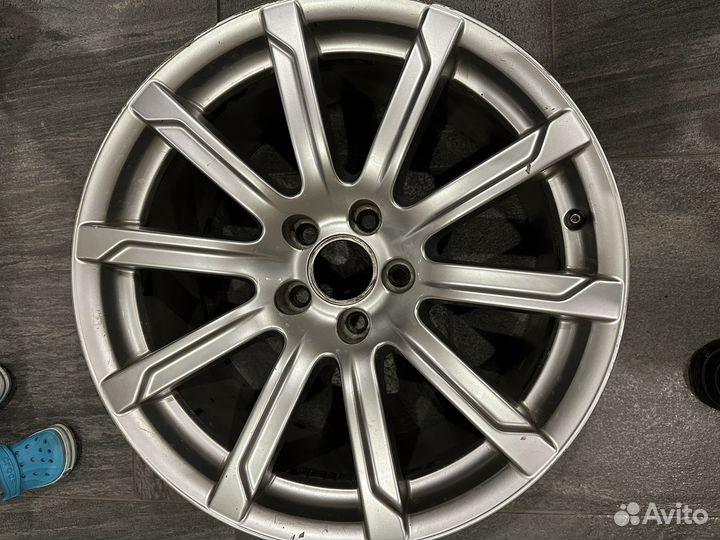 Диск на audi r18