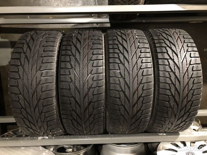 Nokian Tyres Hakkapeliitta R2 285/60 R18 116R