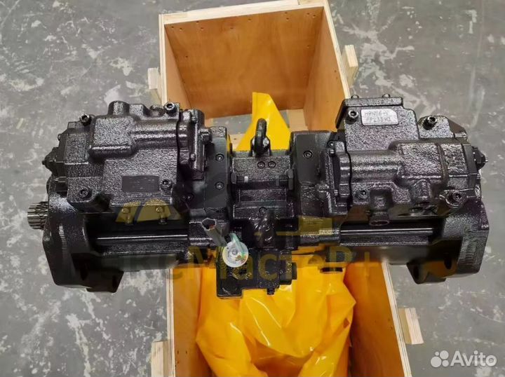 Насос гидравлический Volvo EC330B VOE14531412