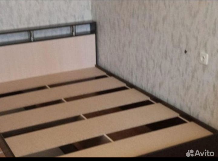 Кровать двухспальная