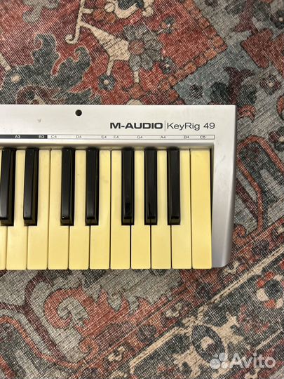 Midi-клавиатура M-Audio KeyRig 49