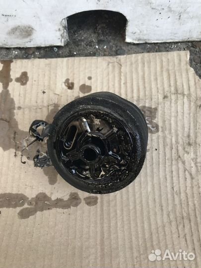 Радиатор масляный Nissan Pathfinder