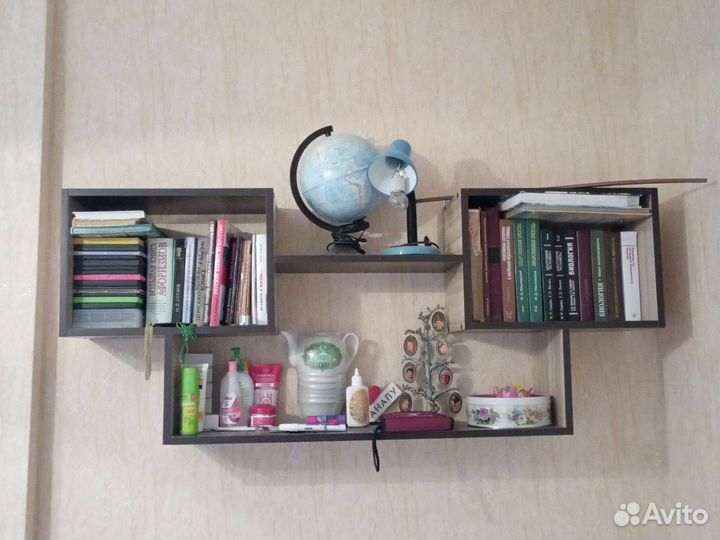 Полка книжная