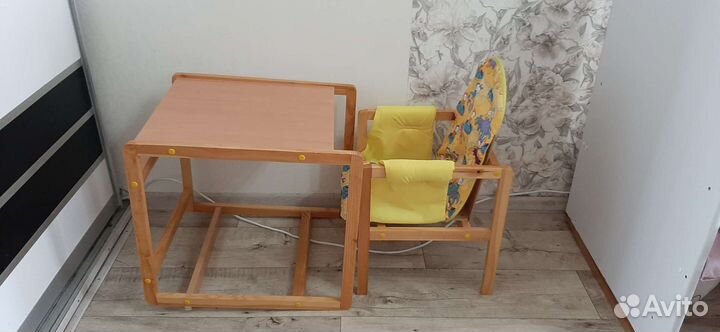 Стульчик для кормления