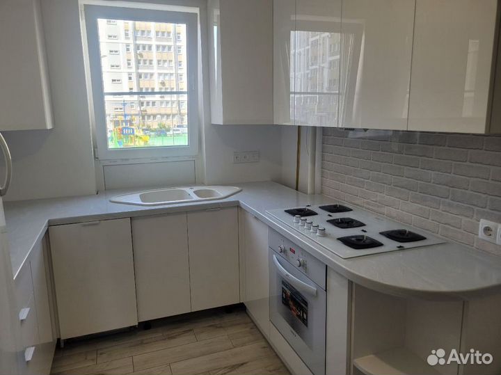 Кухонный гарнитур KZK-19591