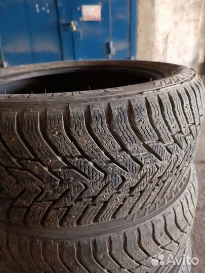 Nokian Tyres Hakkapeliitta 8 225/50 R17