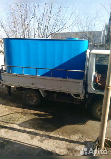 Емкость пластиковая