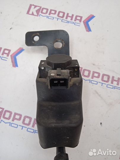 Электромагнитный клапан рециркуляции выхлопных газ