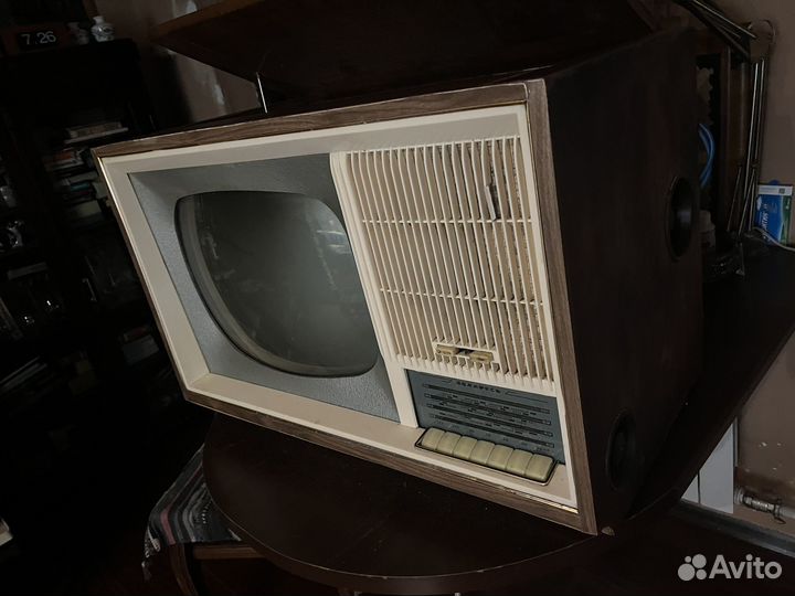 Беларусь 110 (телерадиола ) СССР 1966 г
