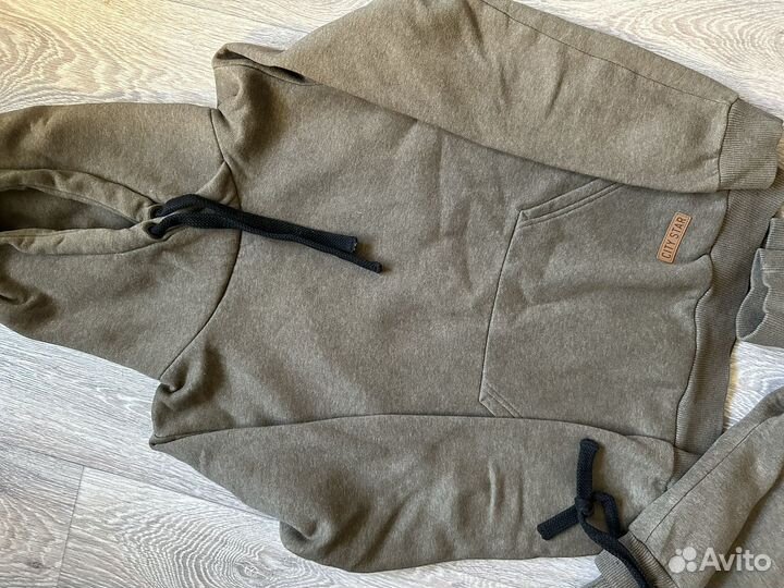 Спортивный костюм женский