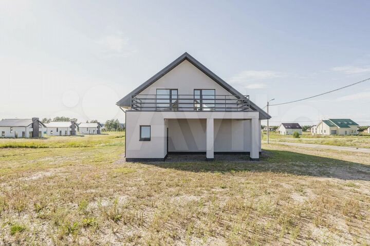 Коттедж 215,5 м² на участке 15 сот.