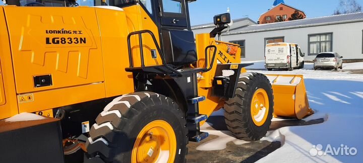 Фронтальный погрузчик Lonking LG833N, 2023