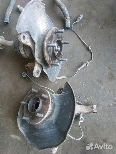 Поворотный кулак honda civic 5D 2008 г