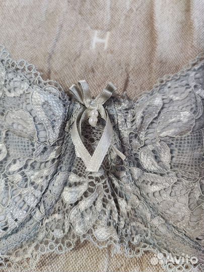 Бюстгалтер