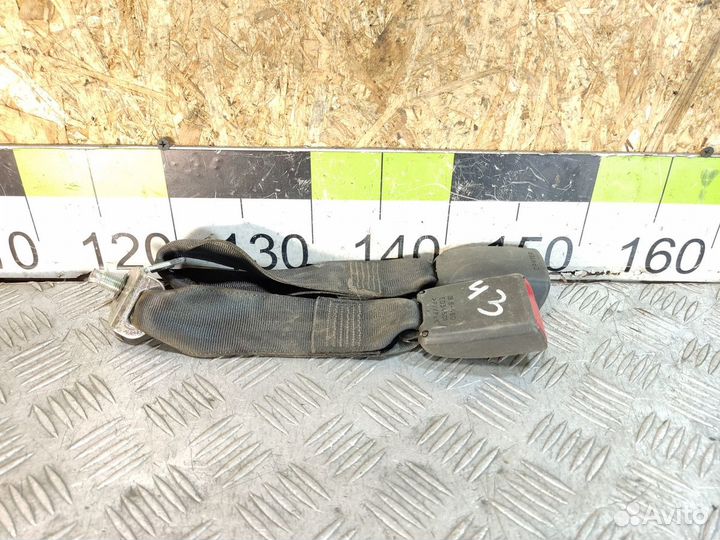 Ответная часть ремня безопасности Nissan Navara d4