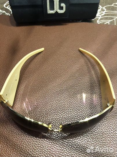 Очки солнцезащитные, Италия