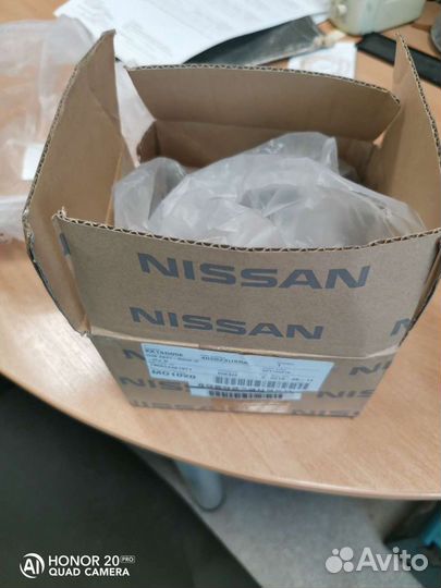 Новая передняя ступица. На Nissan X-Trail 2.0 4WD