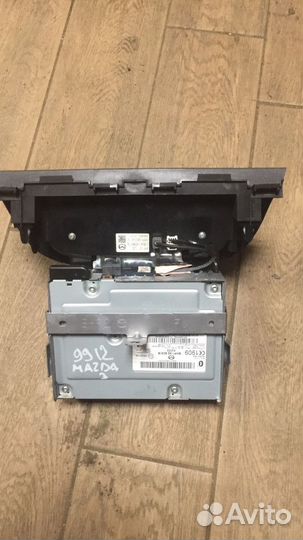 Дисплей компьютера Mazda 3 BM 2016 BHP1669C0M