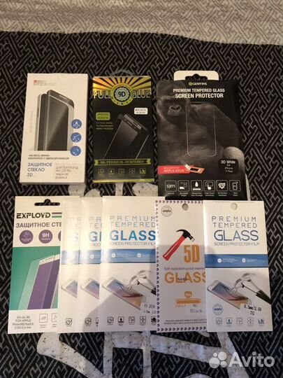 Защитные стекла на многие модели