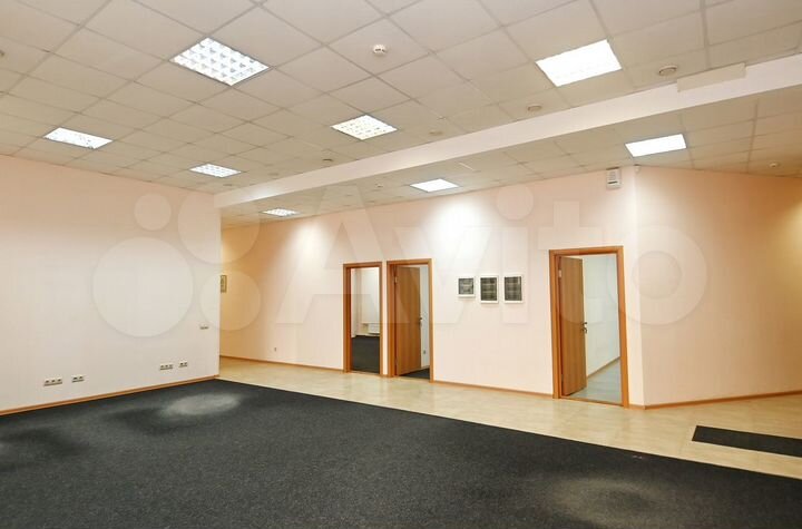 Сдам офисное помещение, 239 м²