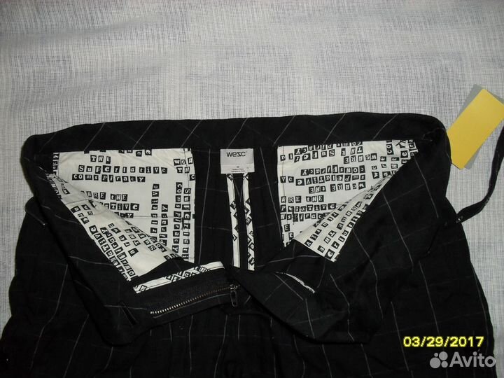 Шорты женские черные новые фирмы Wesc