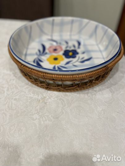 Блюдо большое германия керамическое