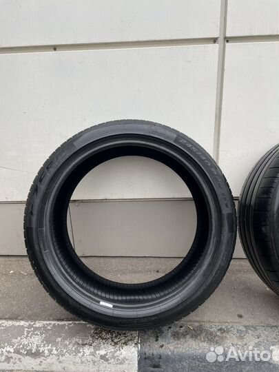 Pirelli P Zero 245/40 R20 99W