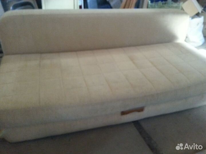 Диван еврокнижка