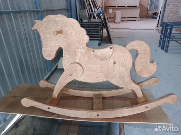 Качалка лошадка