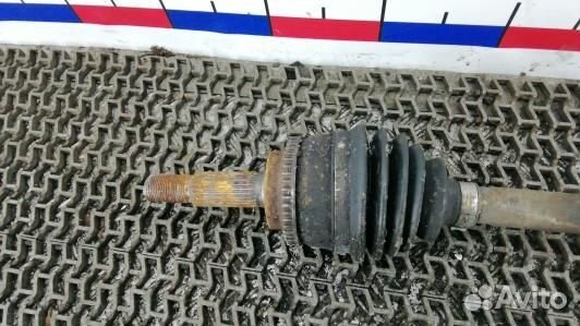 Привод передний правый toyota corolla E12 (EDN12N1