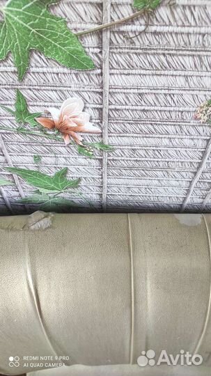 Кухонный мягкий уголок, стол