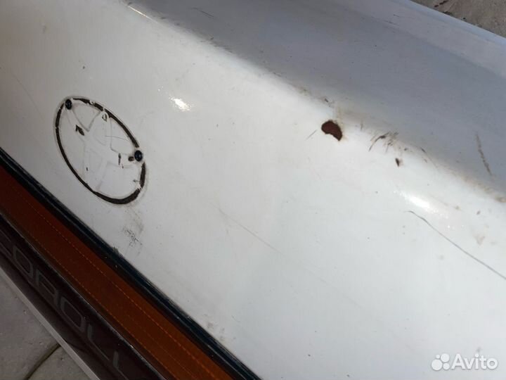 Крышка багажника toyota corolla LX AE100