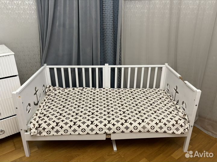 Кровать детская отдам бесплатно