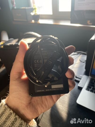 Canon battery charger LC e6e