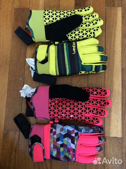 Горнолыжные перчатки женские