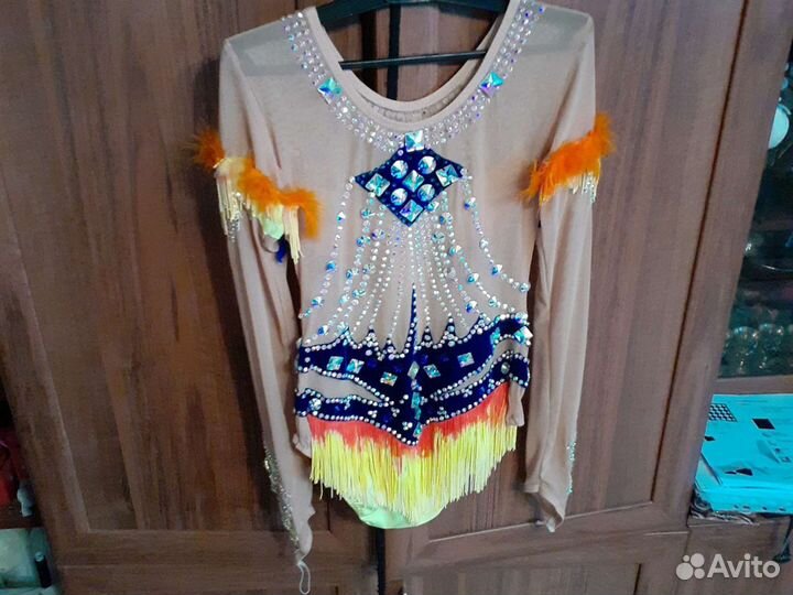 Купальник для художественной гимнастики